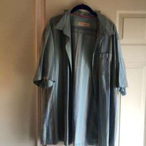 Men’s XL button down Tommy Bahama shirt NWT